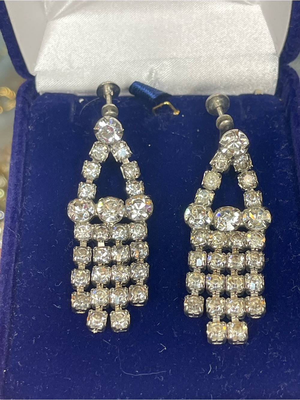 Vintage rhinestone chandelier screw back earrings